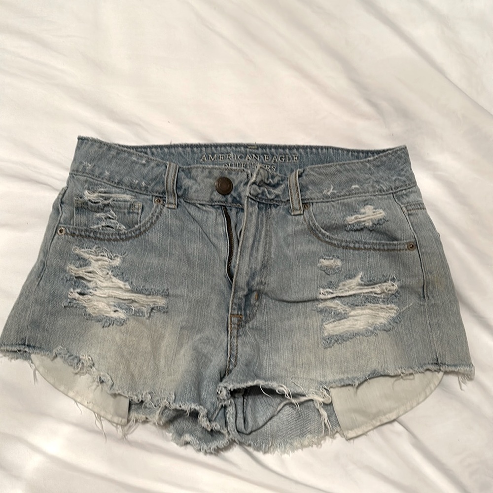 Jean shorts American Eagle size 6